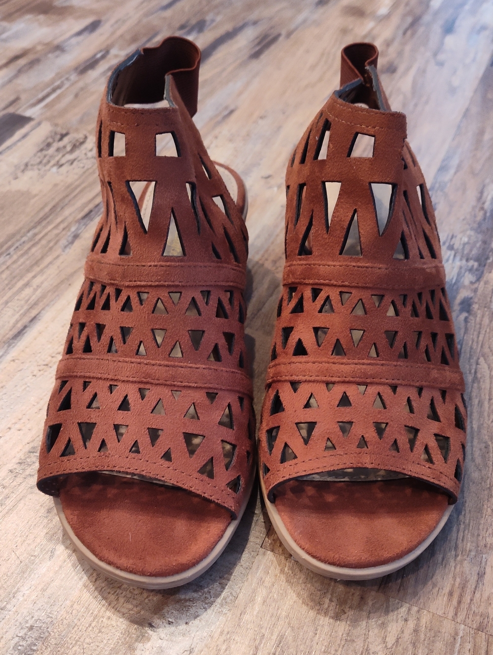 Women's Brown Cutout Suede Like Sandals